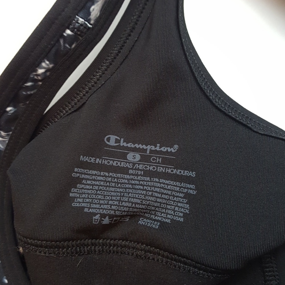 Sports bra bundle - Picture 2 of 4